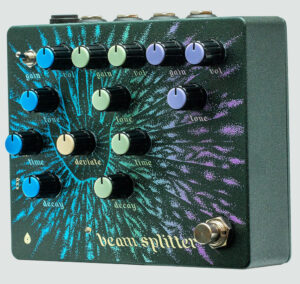 Schrägansicht des Old Blood Noise Endeavors Beam Splitter.