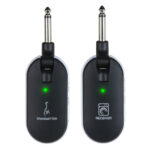 Produktnbild des Fame M8 Wireless Guitar Systems mit Sender und Empfänger 