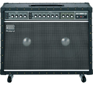 Frontbild des Roland JC-120 Jazz Chorus Combo Verstärkers