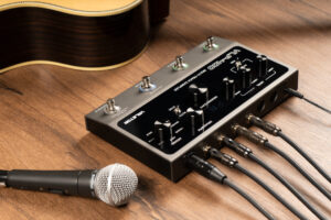Lifestyle-Bild der Rückseite des Valeton VLP-400 Multi Sampler Looper