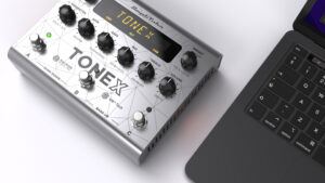 IK Multimedia TONEX Pedal Bass Edition IK Multimedia TONEX Pedal Bass Edition