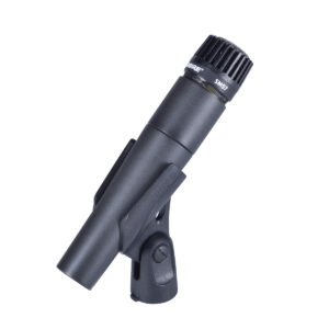 Shure SM57 Mikrofon mit Mikrofonklemme.