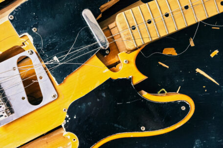 kaputte Telecaster E-Gitarre