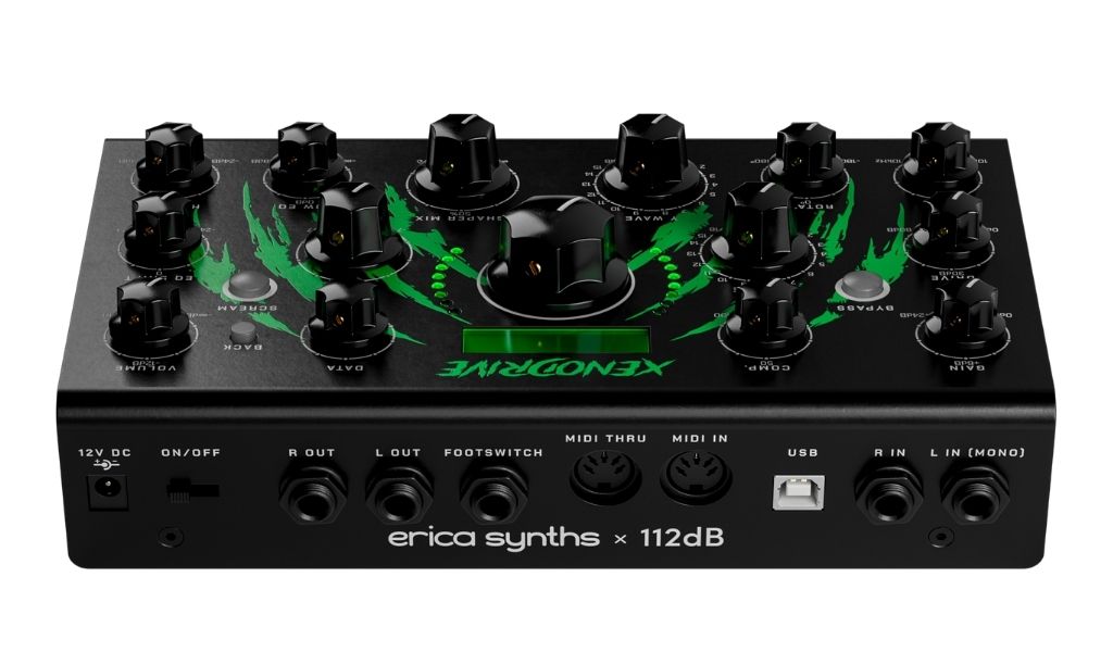 Stereo-Ein- und Ausgänge, MIDI In/Thru, USB-Anschluss und Footswitch-Eingang machen den Xenodrive zu einem voll integrierbaren Sounddesign-Prozessor für Pedalboard, Studio und hybride Setups.