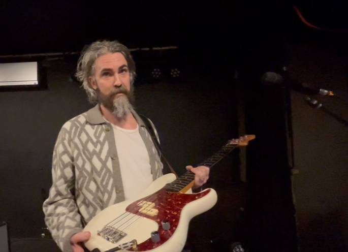 Moollon P-Bass © Marian Menge