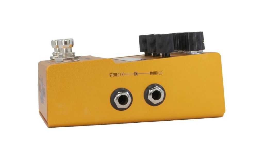 Mono- und Stereo-Eingänge erlauben die flexible Integration des Pedals in klassische Gitarren-Rigs oder komplexe Stereo-Pedalboards.