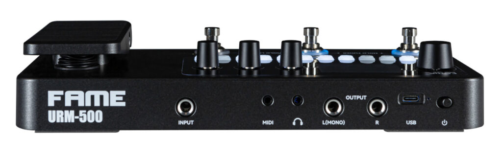 Rückseitige Anschlüsse des Fame URM-500 Ulrimate Response Modeler. 