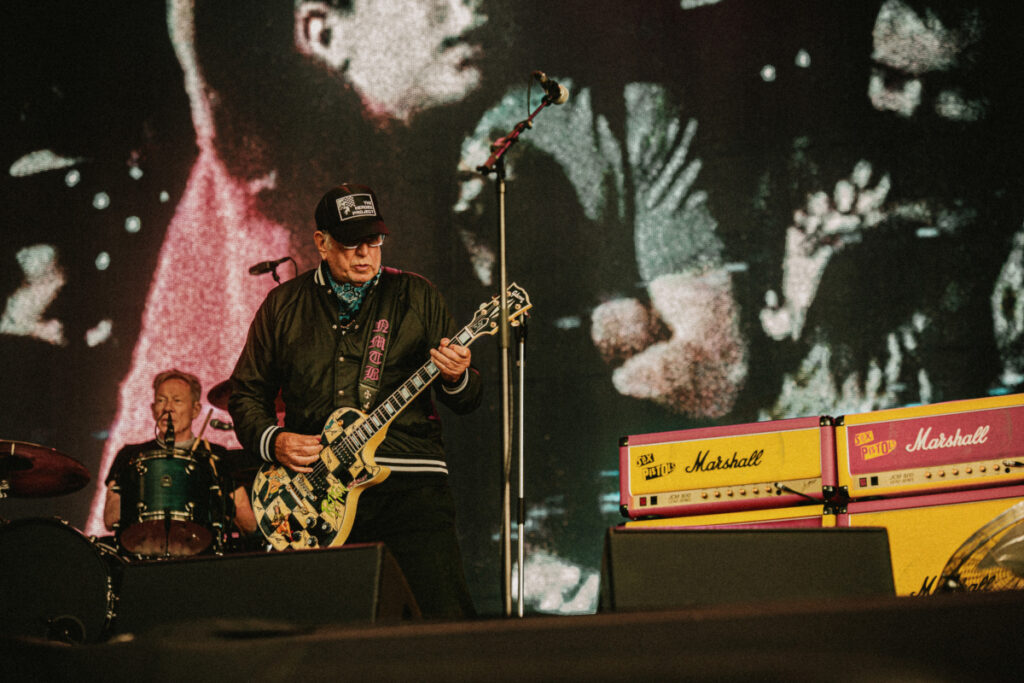 Sex Pistols mit Marshall-Verstärker.