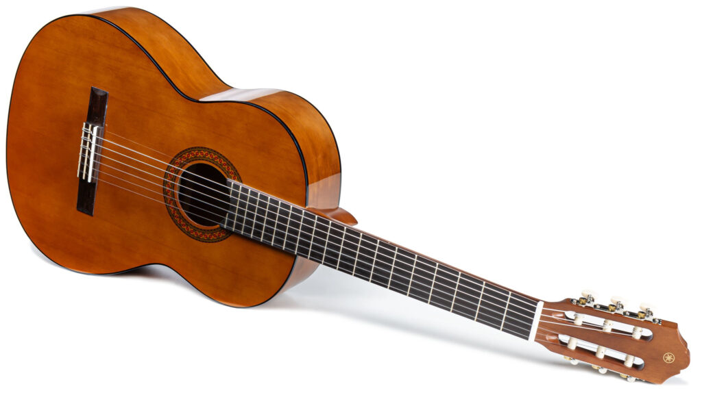 Yamaha C 40 Vorderseite