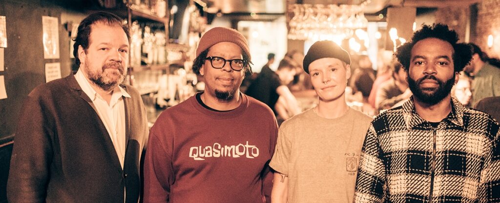 Jay Bellerose, Jeff Parker, Anna Butterss und Josh Johnson