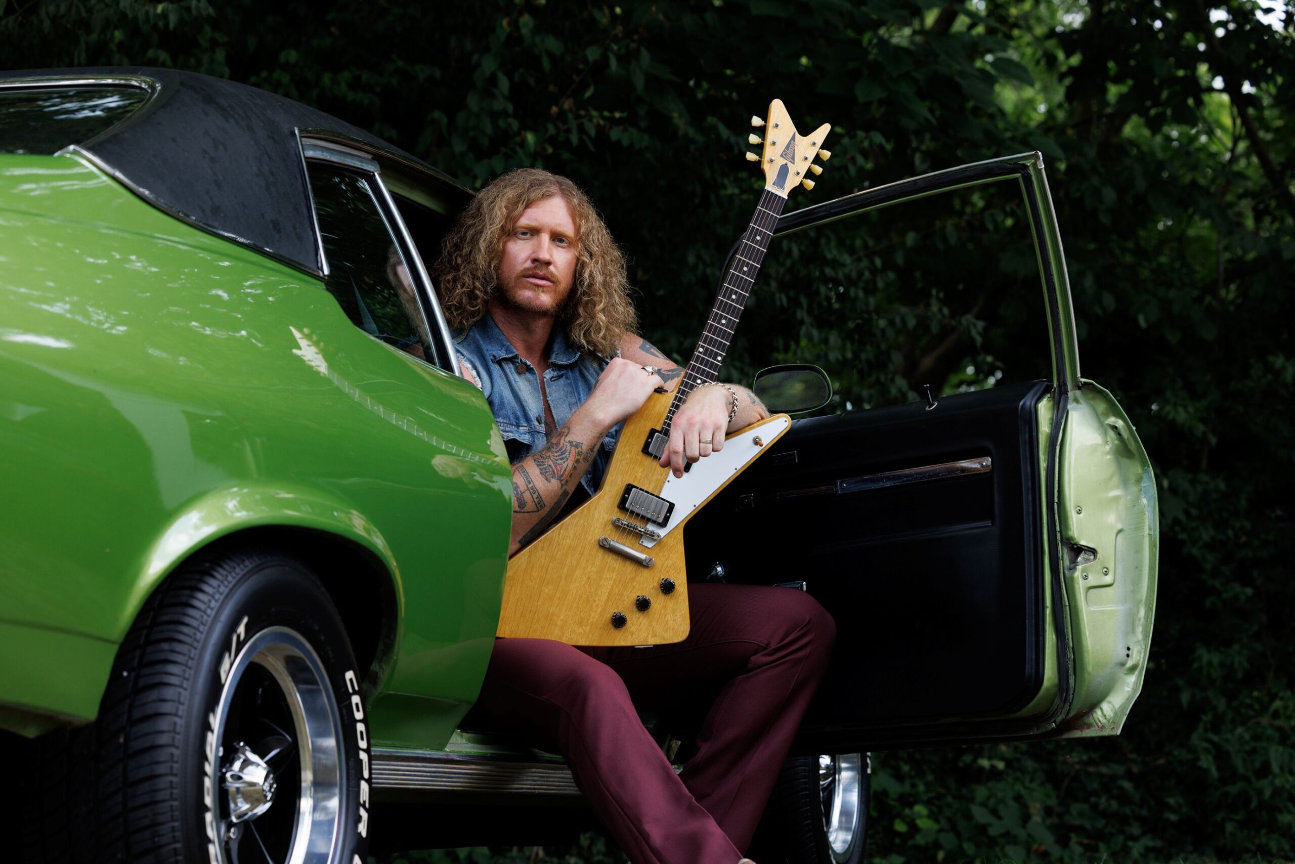 „Ich liebe Gitarrensoli“: JARED JAMES NICHOLS im Interview