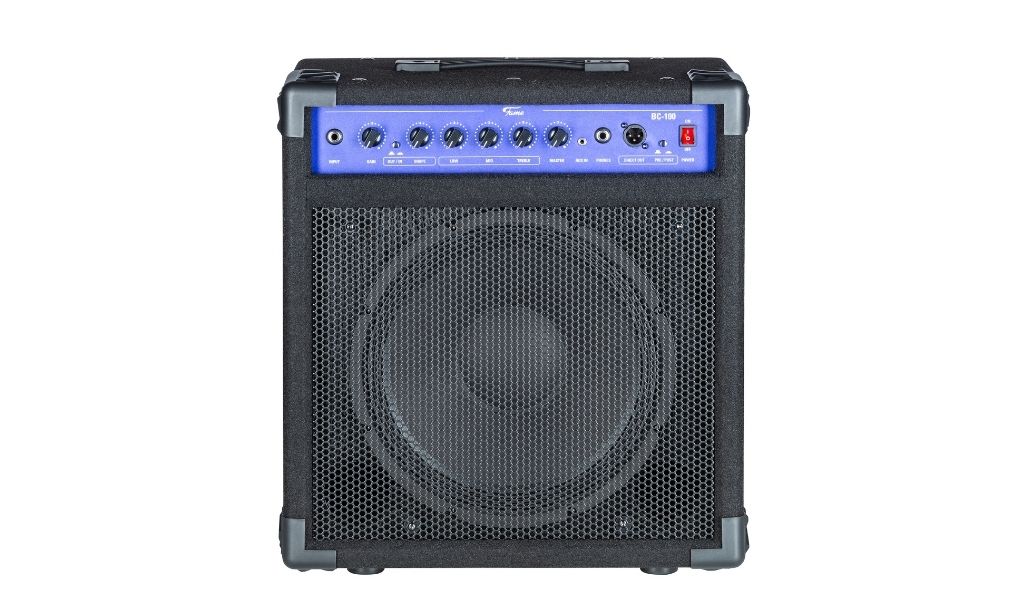 Die Frontansicht zeigt das klar strukturierte Bedienfeld mit 3-Band-EQ, Shape-Funktion sowie Aux-, Kopfhörer- und DI-Anschlüssen.
