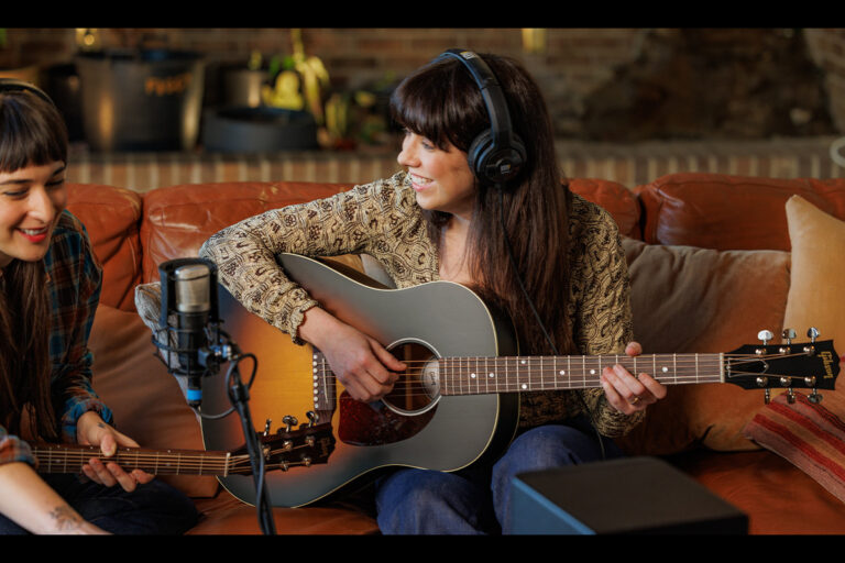 Warum die Gibson J-45 so beliebt ist
