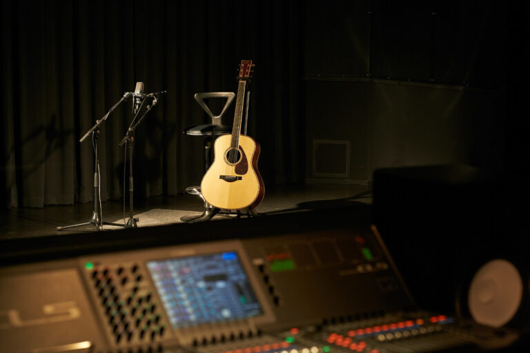 Yamaha LL16 ARE im Test