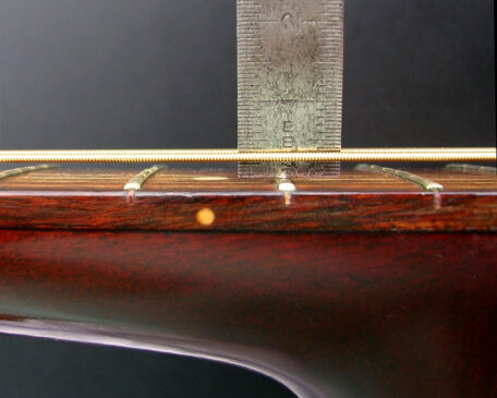 Gitarrenhals Saitenlage