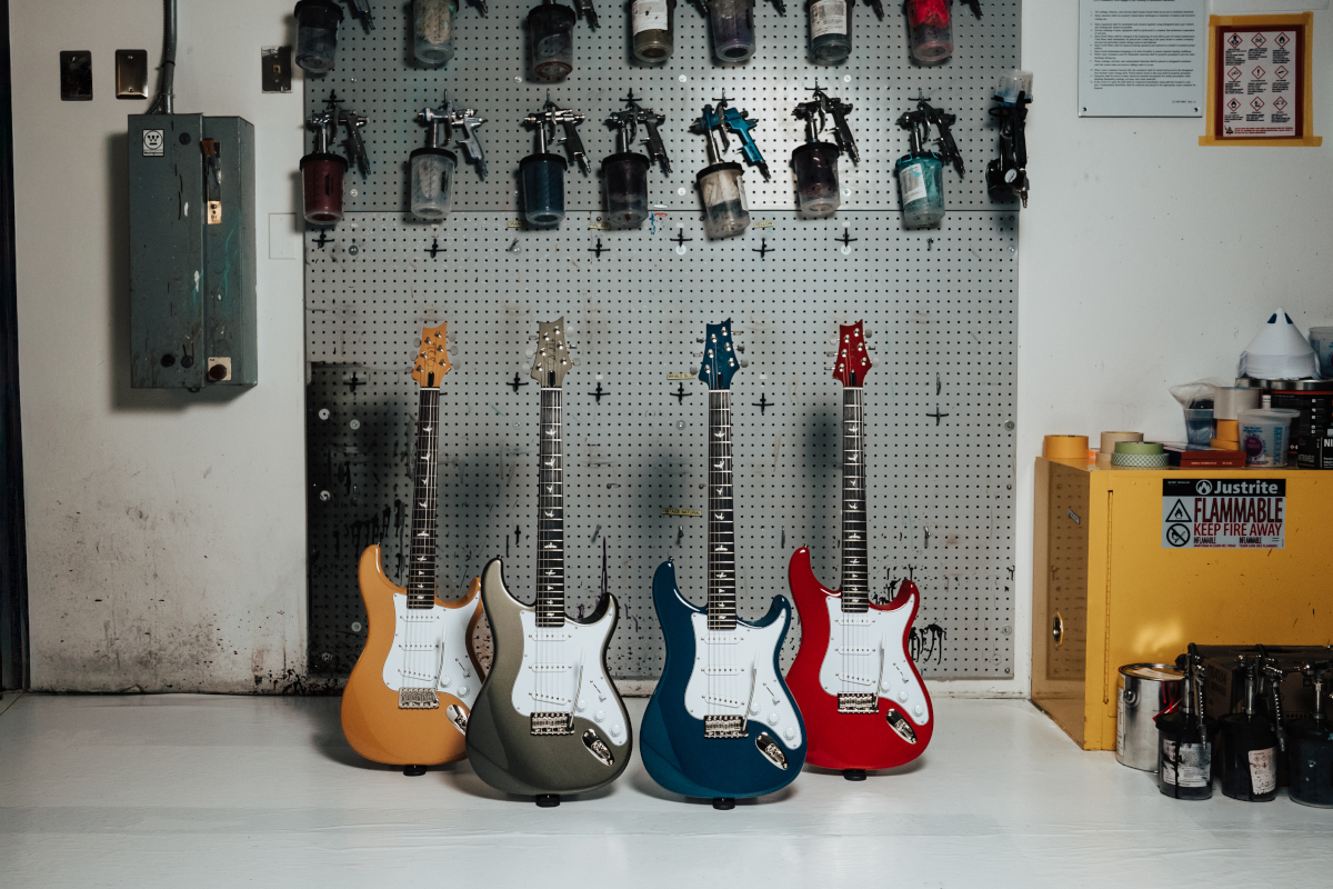 PRS John Mayer Silver Sky Defender – PRS x Land Rover