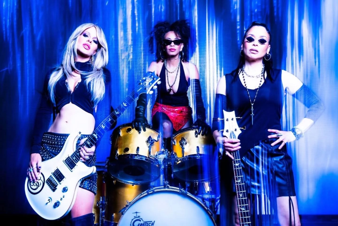 Album fertig: Orianthi geht mit Powertrio an den Start