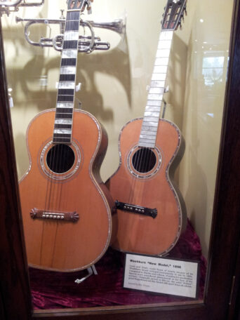 Originale Parlor-Gitarren